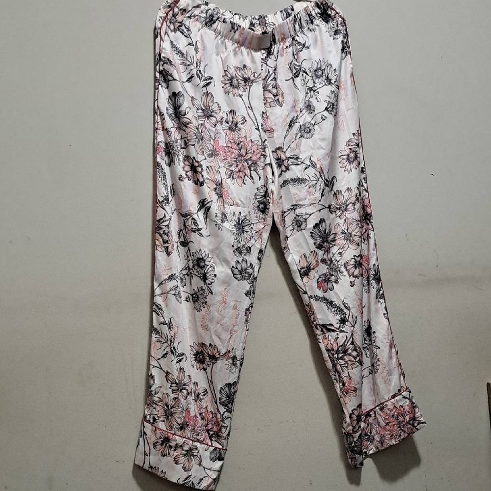 Victoria's Secret Floral Lounge Pants